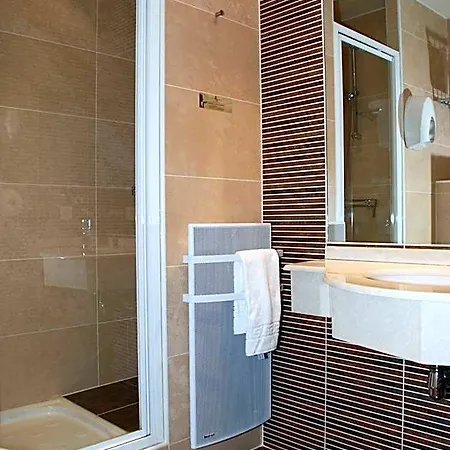호텔 Cit'hotel Criden 3*
